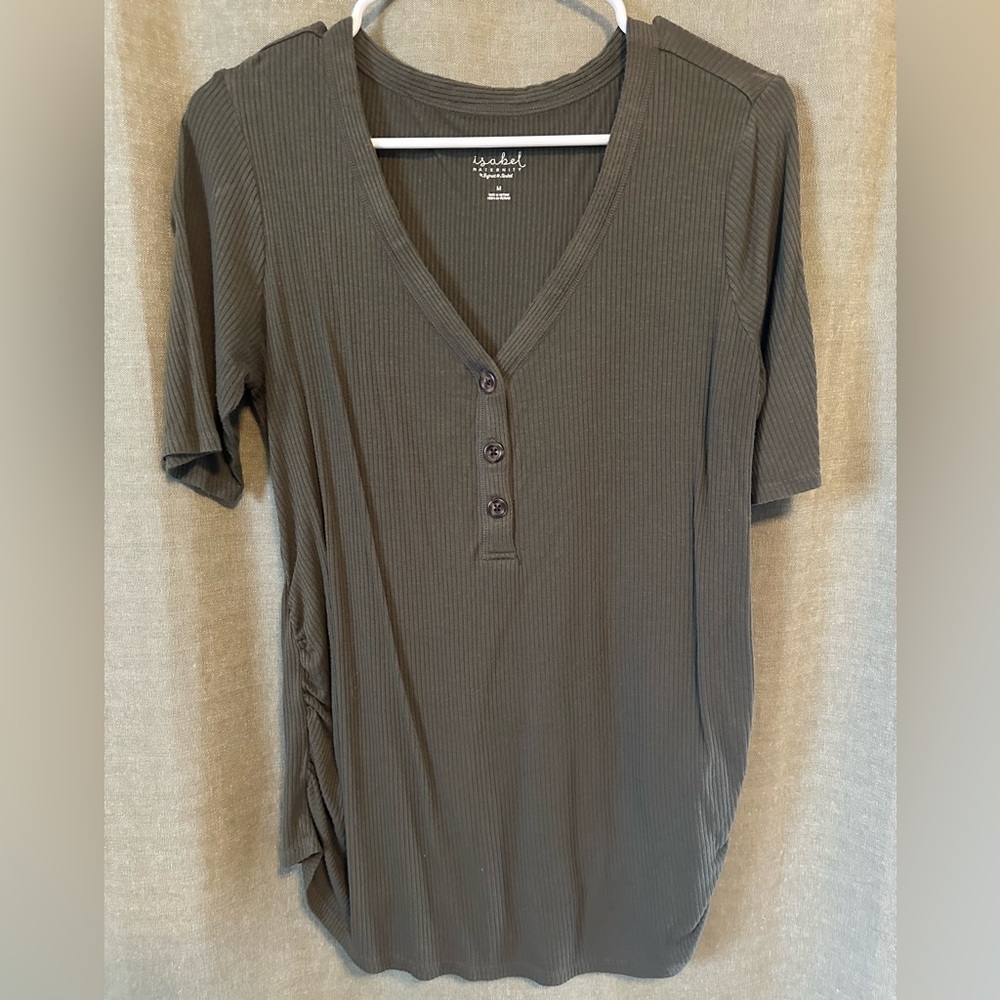 Isabel Maternity: Button V Neck Half Sleeve Top